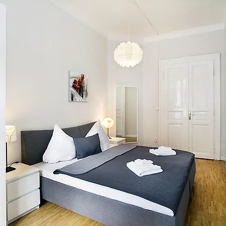Spacious Ruterra 3bdr Flat