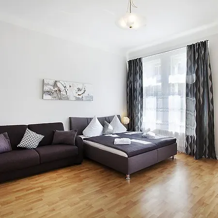 Apartmán Spacious Ruterra 3bdr Flat Praha